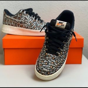 Nike Air Force 1’s Just Do It Professionally Clean